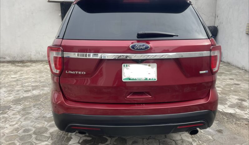 
								2017 Ford Explorer full									