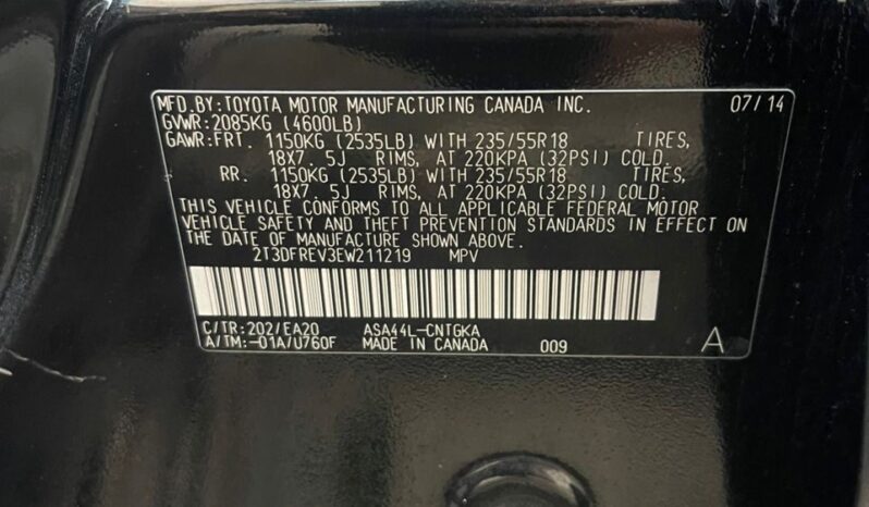 
								2015 Toyota RAV4 full									