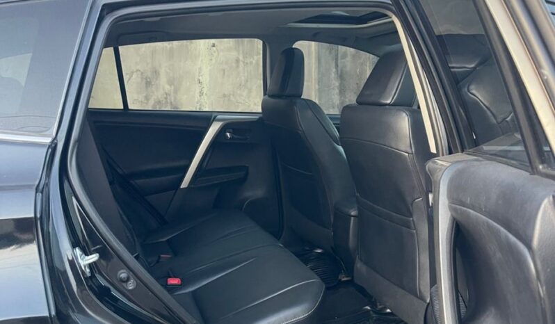 
								2015 Toyota RAV4 full									
