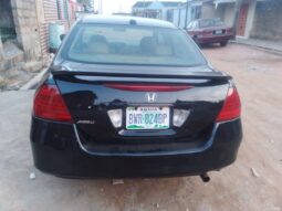 
										2007 Honda Accord full									