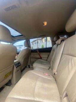 
										2010 Toyota Highlander full									