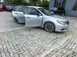 
										2018 Nissan Altima full									
