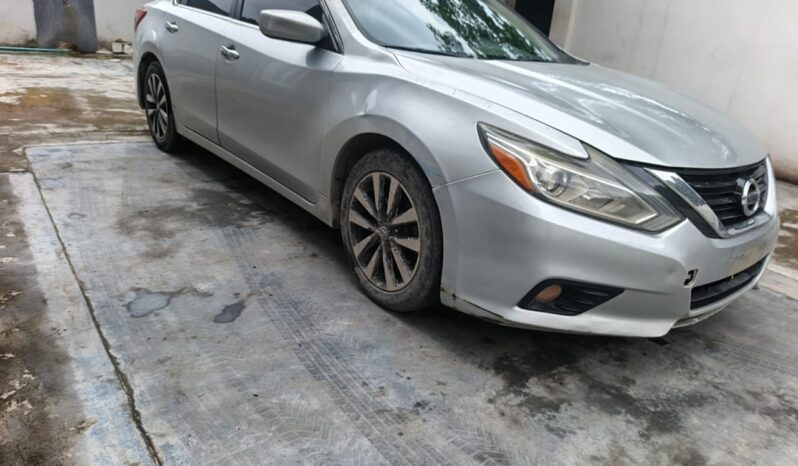 
								2018 Nissan Altima full									