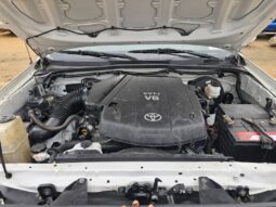
										2015 Toyota Tacoma full									