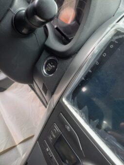 
										2012 Toyota Corolla full									