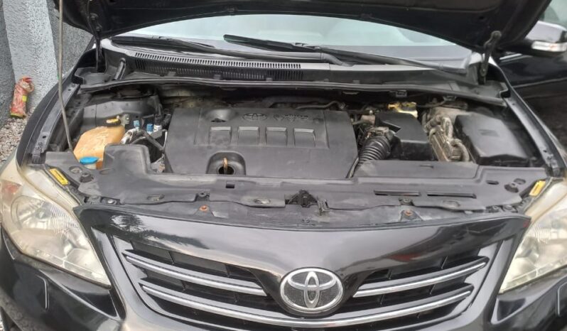
								2012 Toyota Corolla full									
