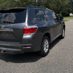 
										2012 Toyota Highlander full									