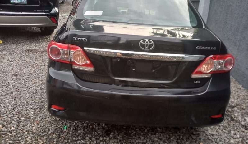 
								2012 Toyota Corolla full									