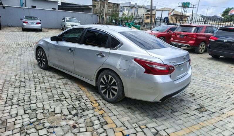 
								2018 Nissan Altima full									