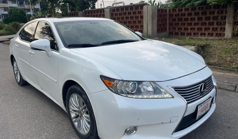 
								2014 Lexus ES350 full									