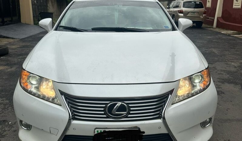 
								2014 Lexus ES350 full									