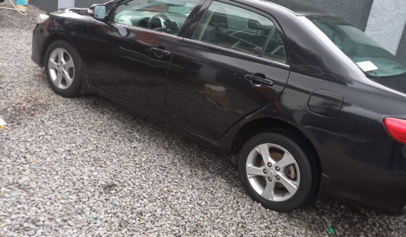 
								2012 Toyota Corolla full									
