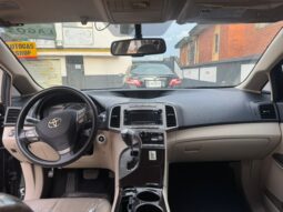 
										2019 Toyota Venza full									