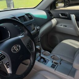 
										2012 Toyota Highlander full									