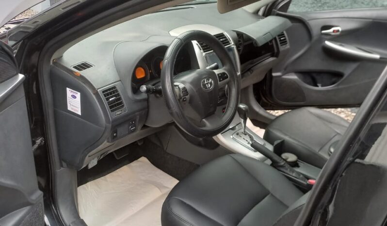 
								2012 Toyota Corolla full									