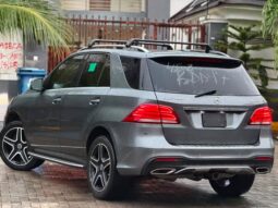 
										2018 Mercedes-Benz GLE 400 full									