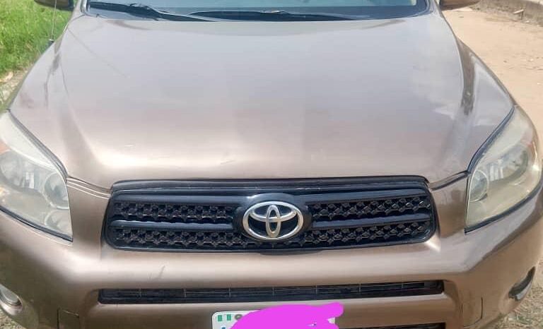 
								2008 Toyota RAV4 full									