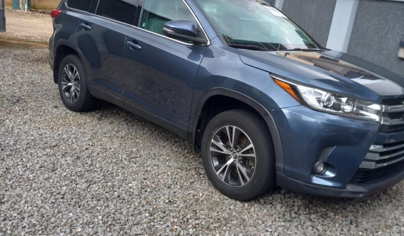 
								2020 Toyota Highlander full									