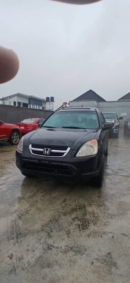 
										2004 Honda CR-V full									