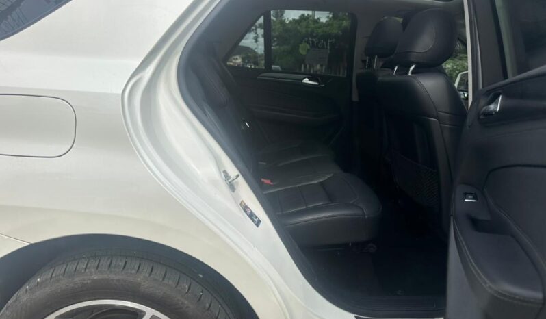 
								2016 Mercedes-Benz GLE 400 full									