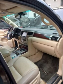 
										2014 Lexus LX570 full									