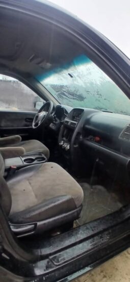 
										2004 Honda CR-V full									