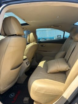 
										2010 Lexus ES350 full									
