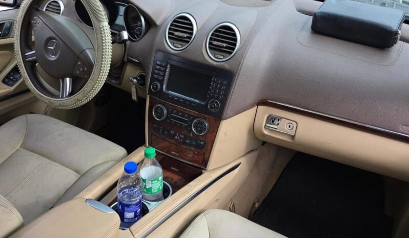 
								2009 Mercedes-Benz GL 550 full									