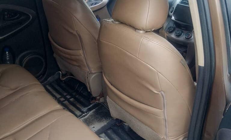 
								2008 Toyota RAV4 full									