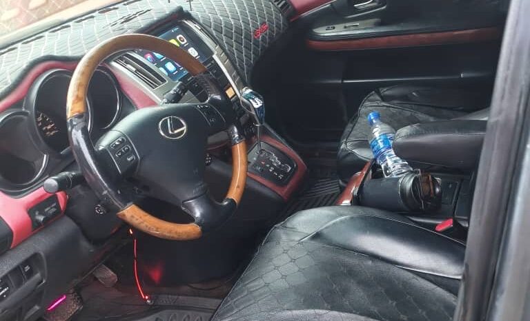 
								2004 Lexus RX330 full									