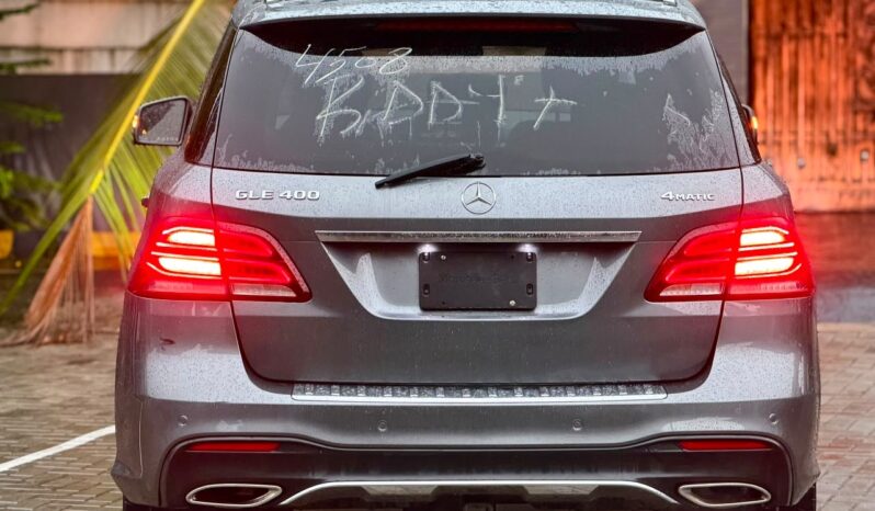 
								2018 Mercedes-Benz GLE 400 full									