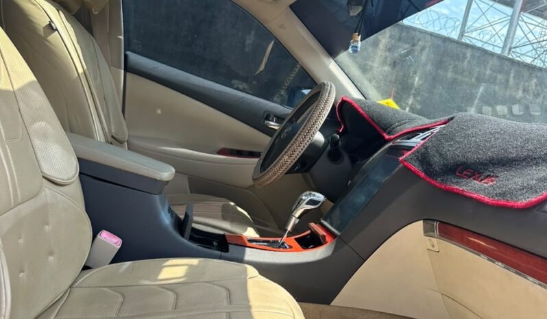 
								2010 Lexus ES350 full									