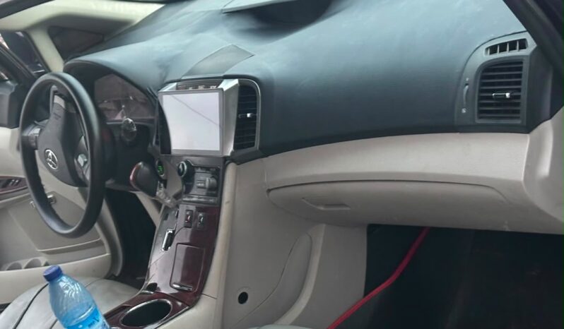 
								2010 Toyota Venza full									