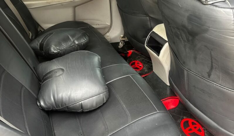 
								2013 Toyota Camry full									