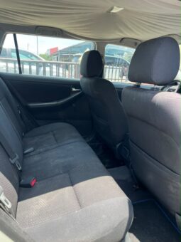 
										2005 Toyota Corolla full									