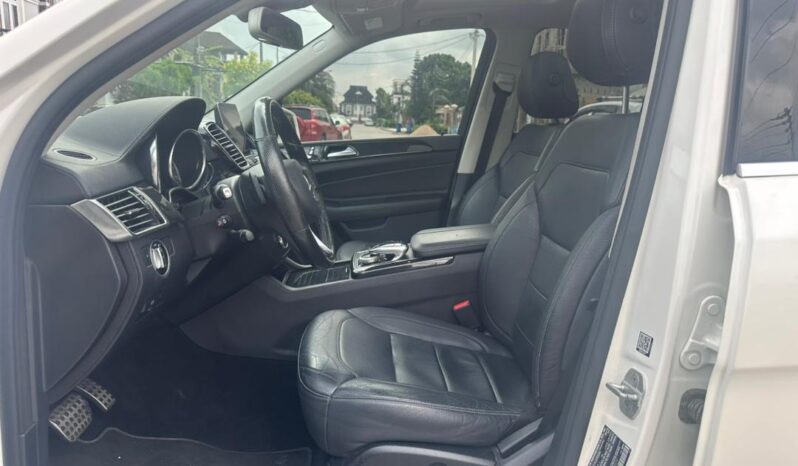 
								2016 Mercedes-Benz GLE 400 full									