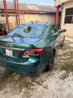 
										2009 Toyota Corolla full									