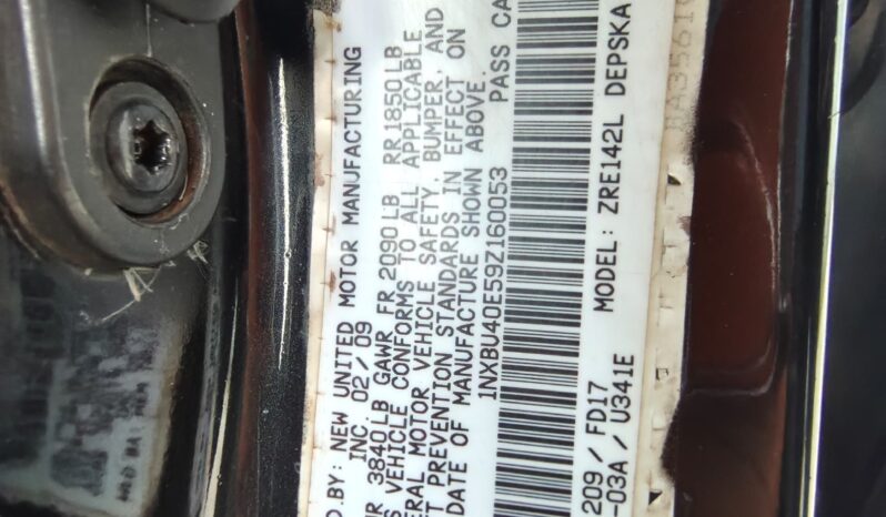 
								2009 Toyota Corolla full									