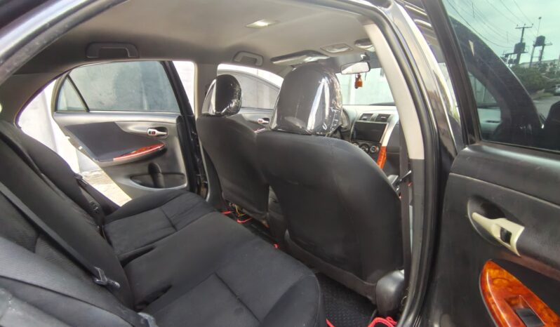 
								2009 Toyota Corolla full									