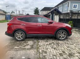 
										2014 Hyundai Santa Fe full									