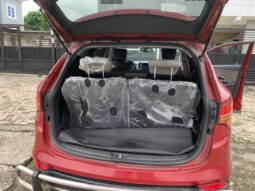 
										2014 Hyundai Santa Fe full									
