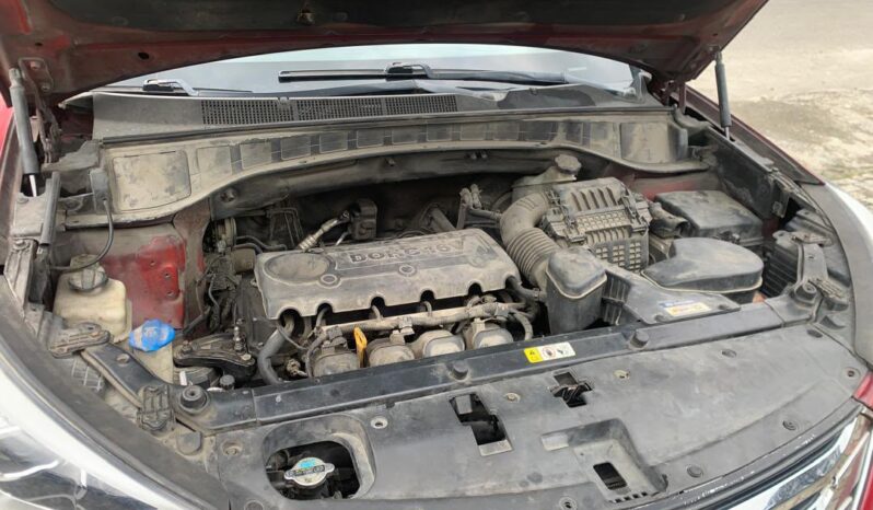 
								2014 Hyundai Santa Fe full									