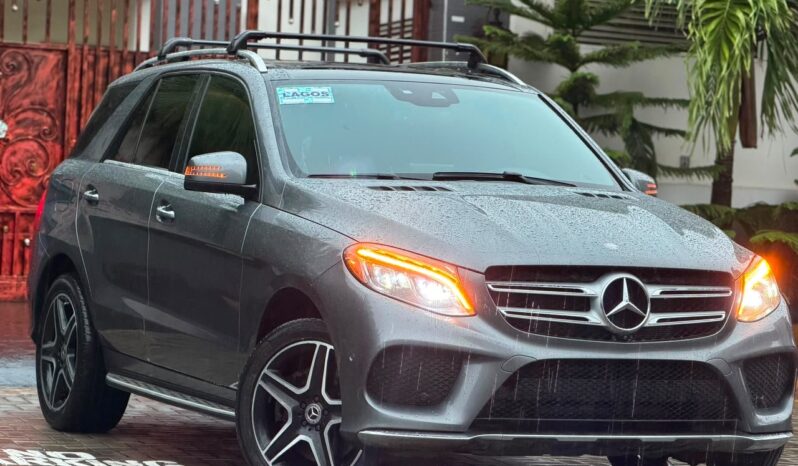 
								2018 Mercedes-Benz GLE 400 full									