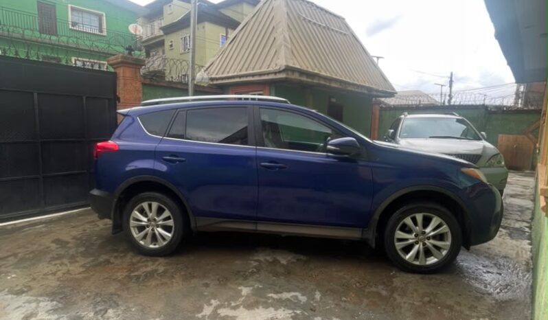 
								2014 Toyota RAV4 full									