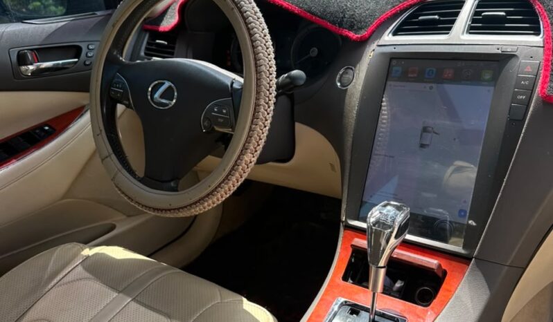 
								2010 Lexus ES350 full									