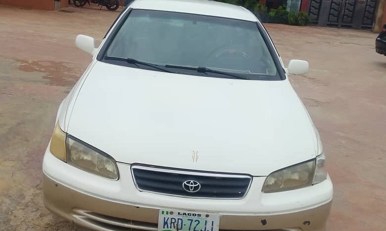 
								2002 Toyota Camry full									