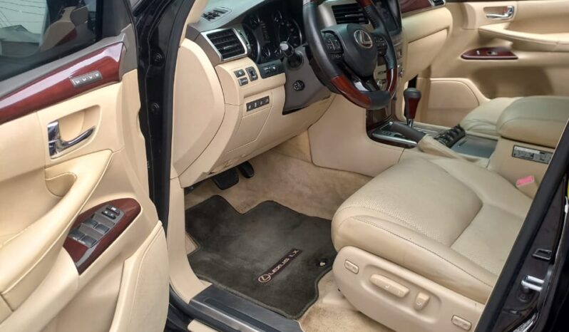 
								2014 Lexus LX570 full									