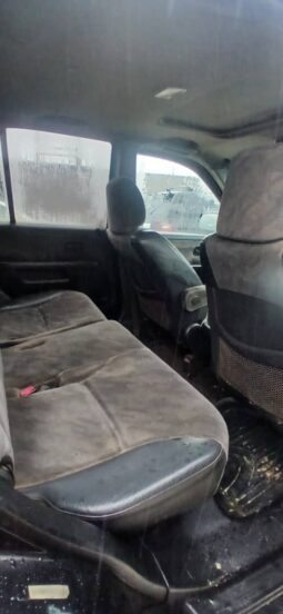 
										2004 Honda CR-V full									