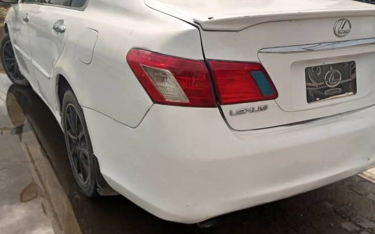 
								2008 Lexus ES350 full									