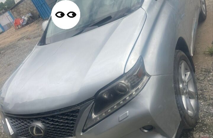 
								2010 Lexus RX350 full									